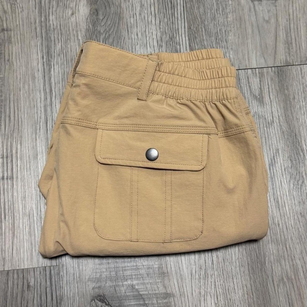 Santiny Mens Tan Cargo Shorts Adjustable Waistband Utility Pockets Size L